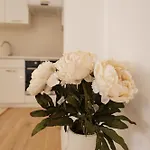 Otium Apartment *